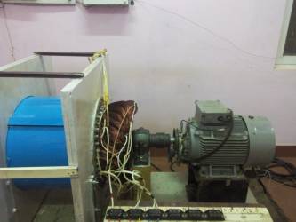 "Bezreakční" generátor